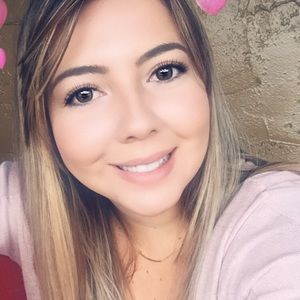 Meet your Posher, Glenda